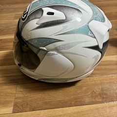 Arai フルフェイス　　の画像