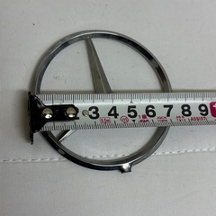 ベンツエンブレムの画像