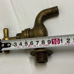 アンティーク蛇口の画像