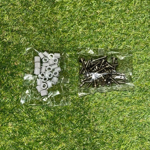 Caliberスノーモービル用ガイドレール4枚セット