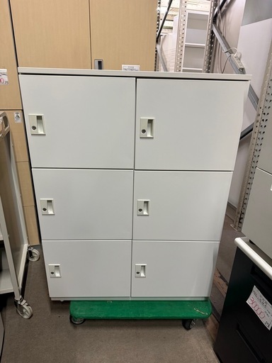 DSK 6人用ロッカー　天板 鍵付き　幅90 奥45 高さ121cm　L945-11PLS-W　ダイシン工業　2021年