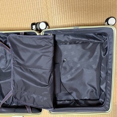 スーツケース イエロー M       新品同様の画像