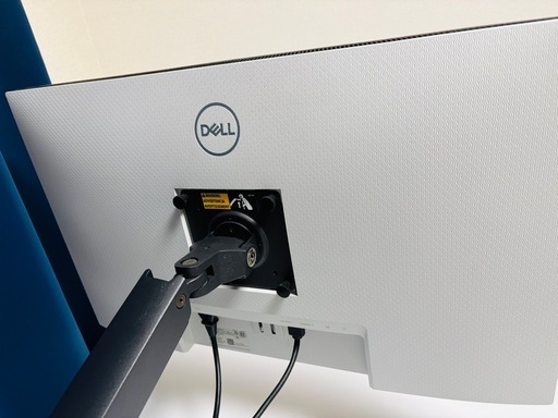 DELL27inchモニター+ergotron モニターアーム
