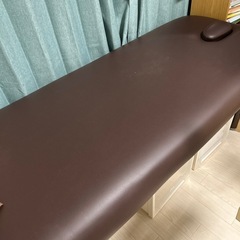 マッサージベッドの画像