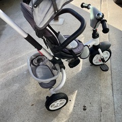子供三輪車の画像