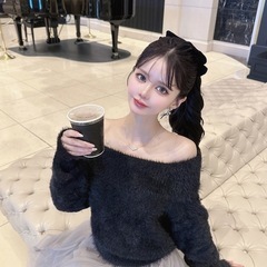 【試着のみ】オフショルシャギーニットトップス×チュールスカートセットアップの画像