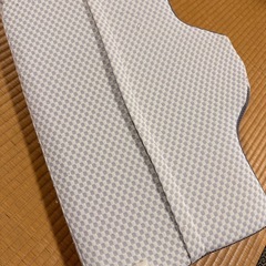 ニトリ　横向き寝がラクな枕　　の画像