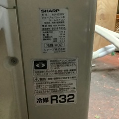 中古エアコンSHARPの画像