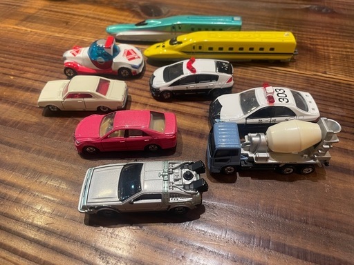 トミカ9台セット (匠の技師匠ちやん) 白石のミニカーの中古あげます