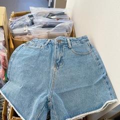 閉店-在庫処分-110点の画像