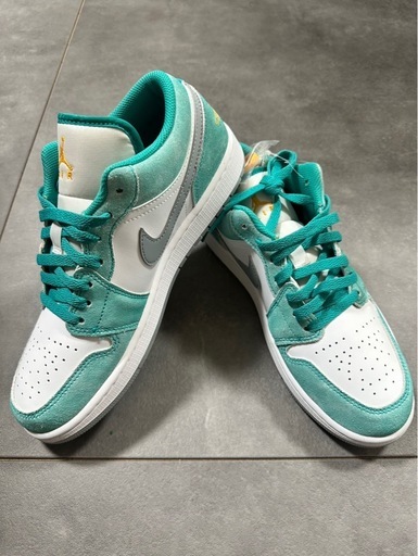 靴/バッグ NIKE Air Jordan1  Low