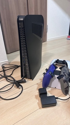 PS5 初期型 本体セット コントローラー3個 充電スタンド付き 動作確認済み