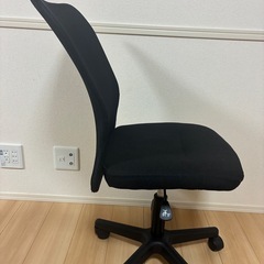 【引っ越しのため】メッシュ オフィスチェア（キャスター付き）の画像
