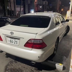 トヨタ18クラウンの画像