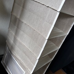 吊り下げ式収納の画像