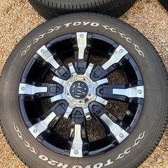 キャラバン　NV350 タイヤホイール　MG クロームブラックホイール　　　の画像