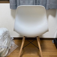 ダイニングチェアの画像