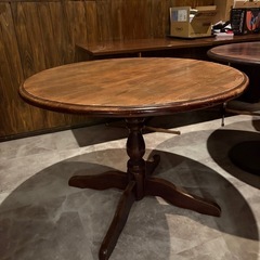 【受渡確定済】
丸テーブルの画像