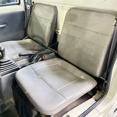 スバル サンバートラック 5速マニュアル エアコン付き クラッチ新品交換済み！の画像