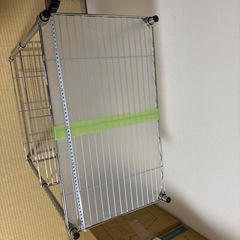 スチールラックの画像