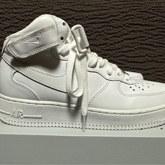 【新品に近い】 ナイキ エアーフォース1 ハイカット 24.5cmの画像