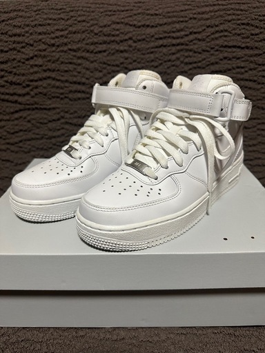 【新品に近い】 ナイキ エアーフォース1 ハイカット 24.5cm