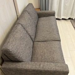 ニトリ3人掛けソファ＆オットマンの画像