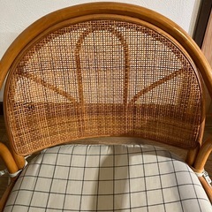ラタン　回転座椅子の画像