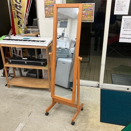 今2603-137 木製キャスター付きスタンドミラー キズ汚れ有り (ニュー