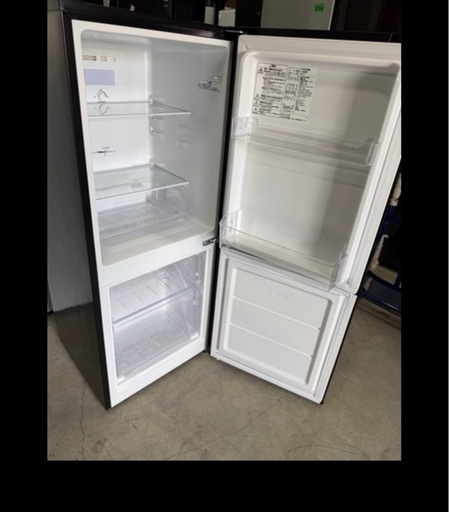 NO B902?福岡市内配送設置無料✨?140L 霜取り不要 2ドア冷蔵庫 BK(NTR-140) 2022年