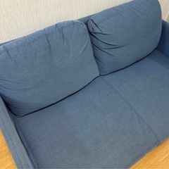 IKEA イケア　2人掛けソファの画像
