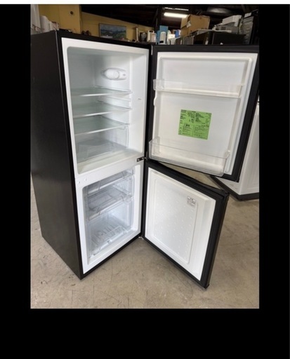 NO B905?福岡市内配送設置無料✨?アイリスオーヤマ 冷蔵庫 142L (幅約50cm) ドア傷多い 冷凍室52L 右開き 静音 