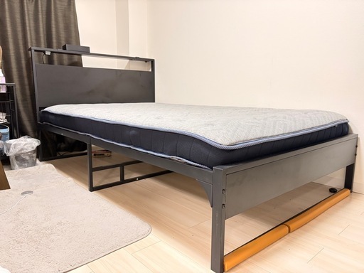 SDマットレス&フォーム売り (朱) 王子神谷のベッド《ダブルベッド》の