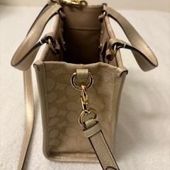 COACH デンプシートートバッグ ベージュ/ピンクの画像