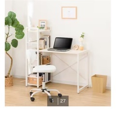 デスク、デスクチェア
の画像