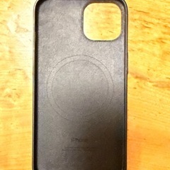 iPhone 14 レザーケース　ミッドナイトApple純正の画像