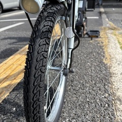 中古20㌅ブリヂストン電動アシスト自転車　8.7Ah 大阪　070の画像