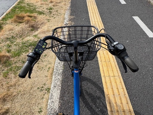 中古20㌅YAMAHA電動アシスト自転車　12.3Ah 大阪　068