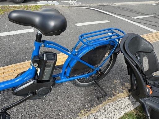 中古20㌅YAMAHA電動アシスト自転車　12.3Ah 大阪　068