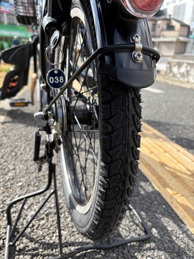 038中古20㌅Panasonic電動アシスト自転車　8Ah 大阪