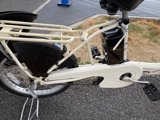 中古20㌅Panasonic電動アシスト自転車　13.2Ah4点灯　大阪　088