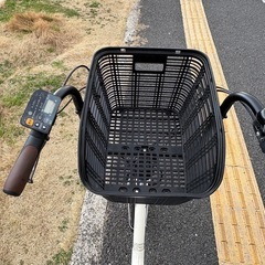 中古20㌅Panasonic電動アシスト自転車　13.2Ah4点灯　大阪　088の画像