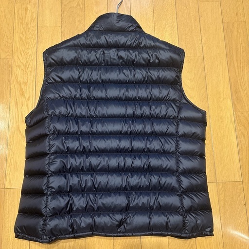 MONCLERベスト[お取引終了]