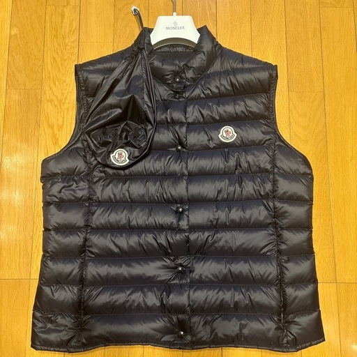 MONCLERベスト[お取引終了]