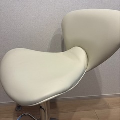 カウンターチェアの画像