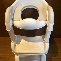 西松屋　補助便座の画像