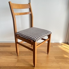 カリモク　デスクチェアセットの画像