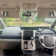トヨタヴォクシー、車検無し、年式：　2008の画像
