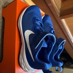 NIKE キッズスニーカーの画像