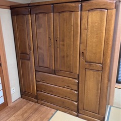 【日時限定】タンス、食器棚などの画像